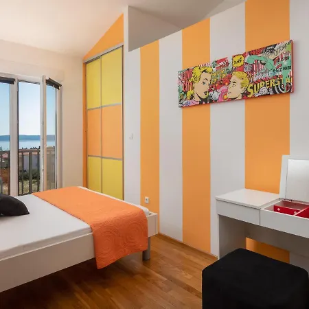 Stunning Holiday In Kastel Luksic Dalmatia Croatia Holiday home Kastela